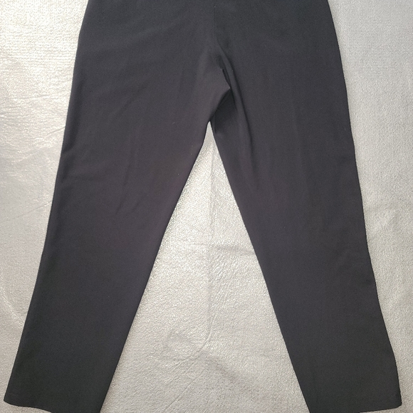 Lululemon black dress pants Size 10 - Picture 4 of 4